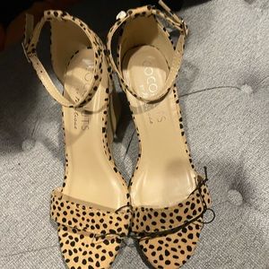 Tan and black animal print wedge sandals size 8m.